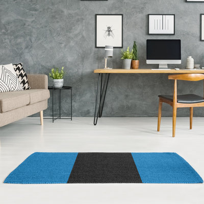 Tapis à rayures bleu/noir
