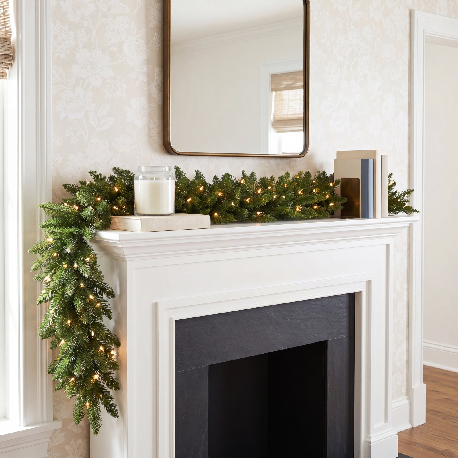 Peabody 108'' in. Lighted Faux Garland, Green, 20" x 108"