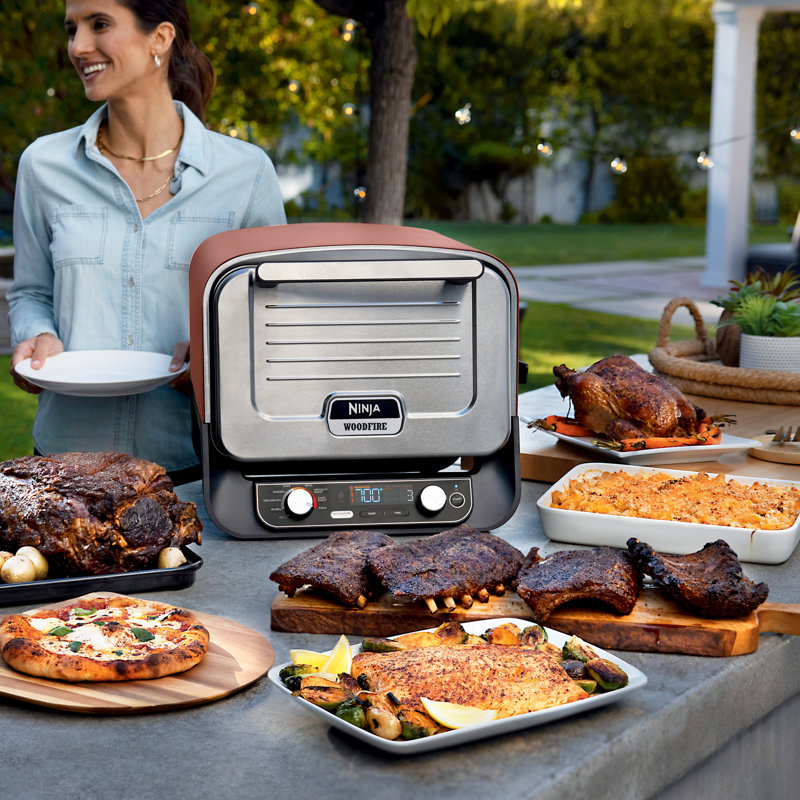 Ninja Woodfire 8-in-1 Outdoor Oven