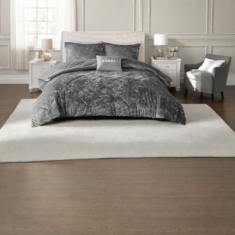 Luxueux ensembles de literie en velours de polyester au design moderne, parfaits pour la détente à la maison