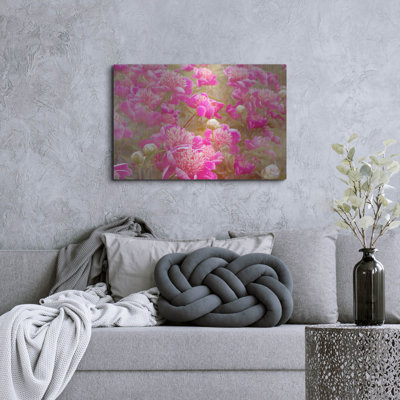 «Pinks» par Dennis Frates