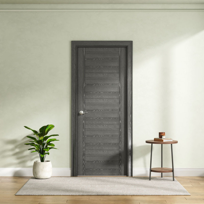 Dalle de porte intérieure seulement (non pré-suspendue), conception affleurante à 5 panneaux, placage de chêne gris manufacturé, noyau solide, pré-percée (porte à gauche ou à droite) pour portes battantes ou non pré-percée (poignée de porte r?