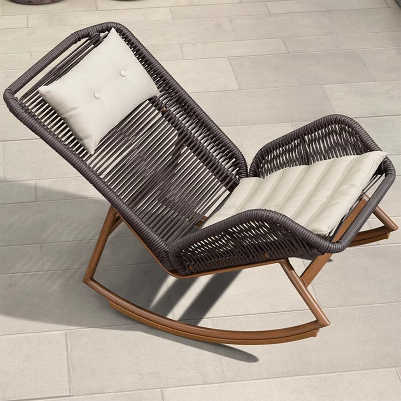 Chaise berçante élégante