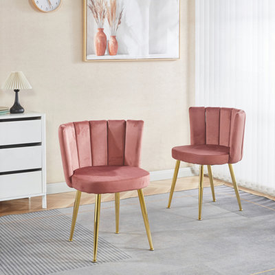 Ensemble de 2 chaises de salle à manger modernes en velours avec un design ergonomique et des pieds en fer doré pour une assise confortable dans divers environnements