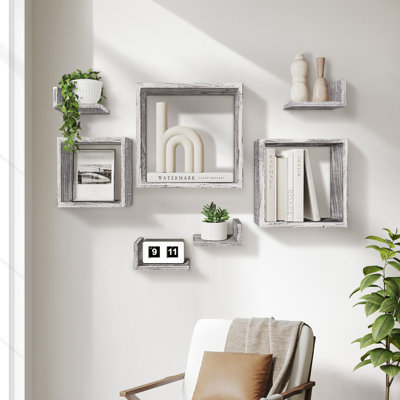 Tablettes murales flottantes en bois