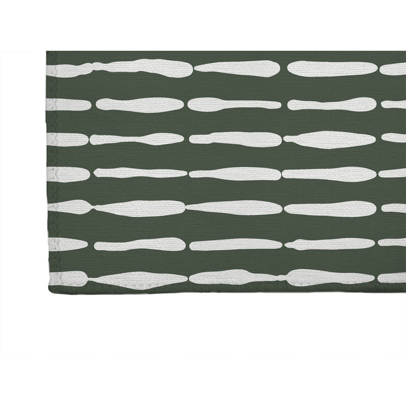Chuck Non-Slip Outdoor Rug, Runner 2'6" x 8'