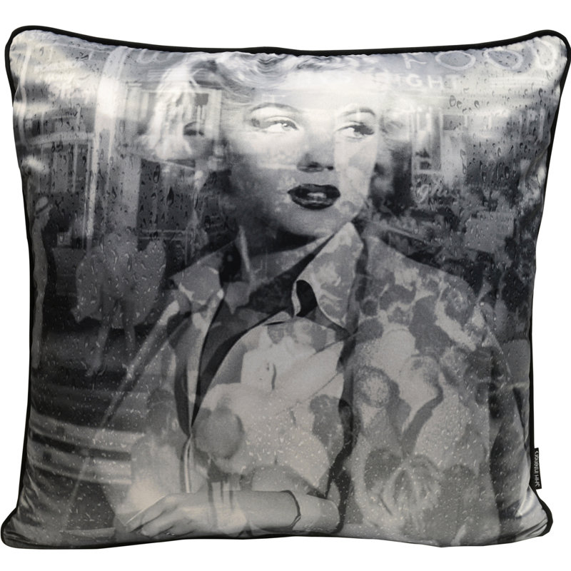 Square Cushion