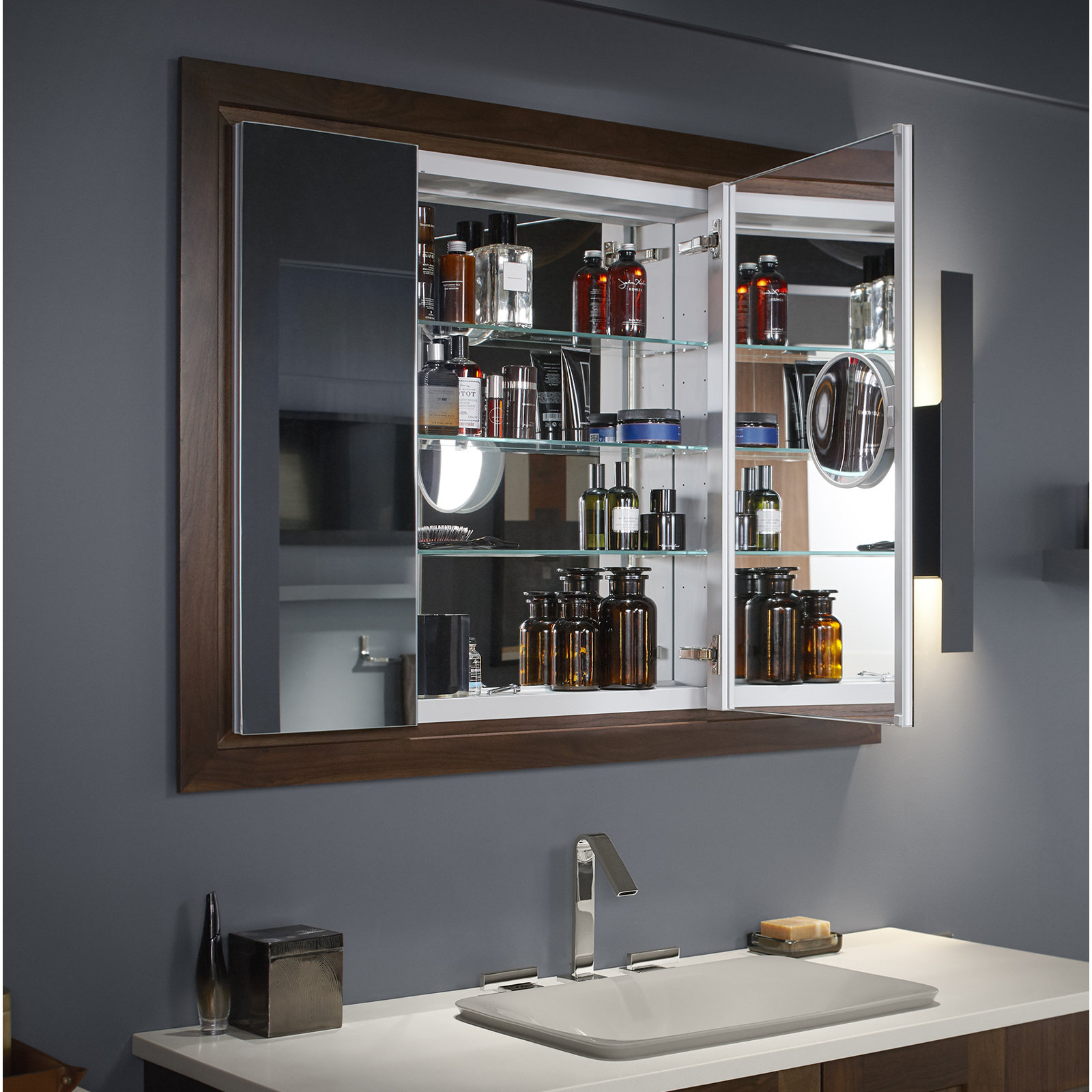 Verdera Medicine Cabinet, 30"H x 20"W x 4.75" D
