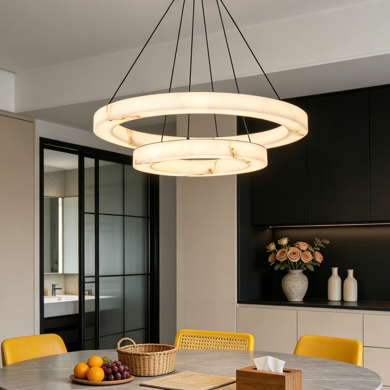 Luminaire suspendu moderne à 2 anneaux en faux albâtre avec halo chaud et à intensité variable