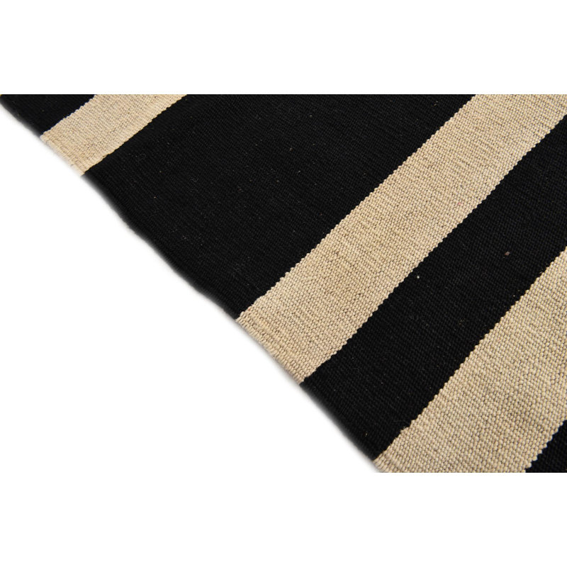 Tapis noir et blanc Noor