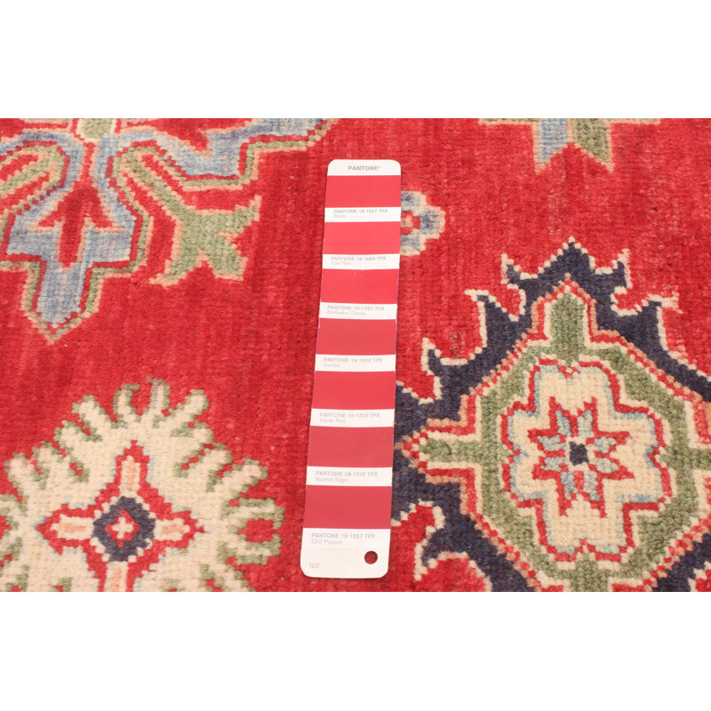 Tapis rouge Malci Gazni 5 pi 7 po x 7 pi 10 po