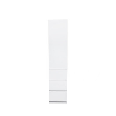 Armoire de cuisine polyvalente avec plusieurs options de rangement