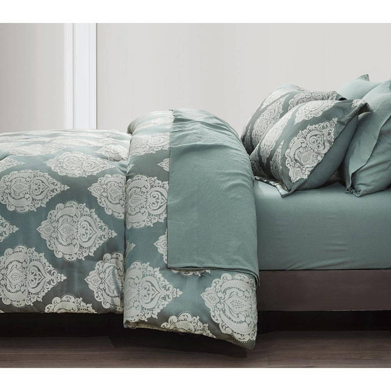 Juliette Queen Gray Green Smoke Jacquard 7-Piece Bed in a Bag Set