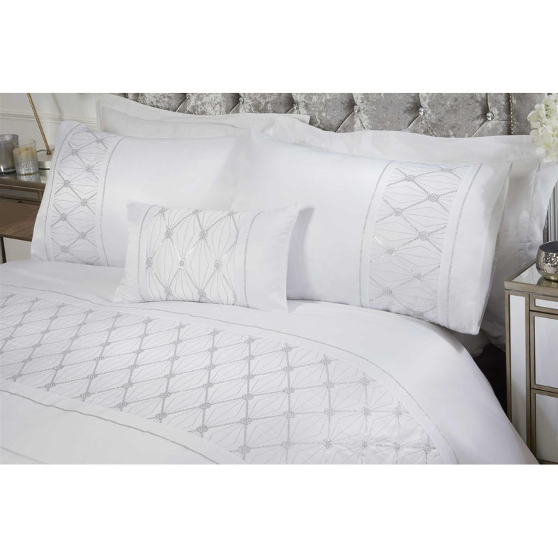 Roark Cotton Blend Geometric Shapes Duvet Cover Set with Pillowcases Included, White