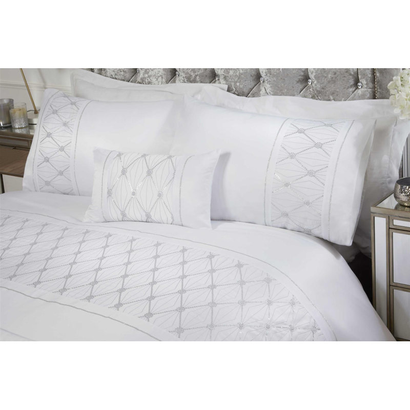 Roark Cotton Blend Geometric Shapes Duvet Cover Set with Pillowcases Included, White