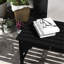 Banc de jardin extérieur en bois noir avec siège à lattes. Pour la véranda, la cour. Tabouret de véranda sans dossier. Deux, atmosphère rustique. Assemblage facile. Capacité de 550 lb L 45,25 po x l 19,75 po x H 17,75 po