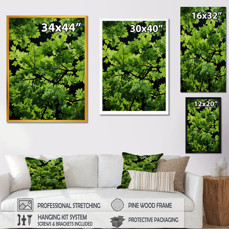 Feuilles vertes au ciel de minuit - art mural arbre, Cadre flottant noir, H 32 po x l 24 po x P 1 po