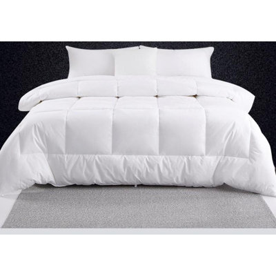 Comforter Set - Down Alternative With 2 Pillow Shams - Extra Thick - Soft And Comfortable