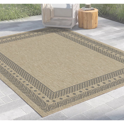 Tapis intérieur / extérieur noir Earth