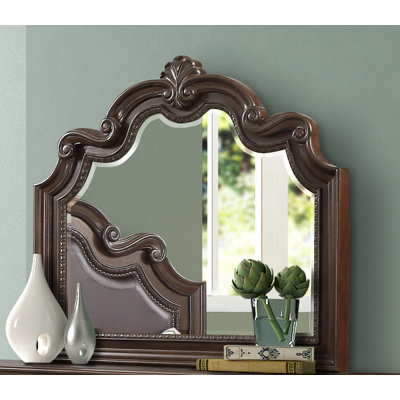 Miroir orné d'acajou