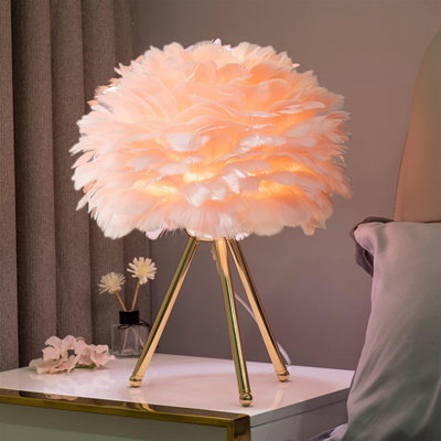 Lampe de table avec abat-jour en plumes roses et pied trépied doré, petite lampe de chevet de 37 cm, lumière douce pour le salon, la chambre et le coin lecture