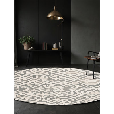 Tapis beige soyeux et moelleux