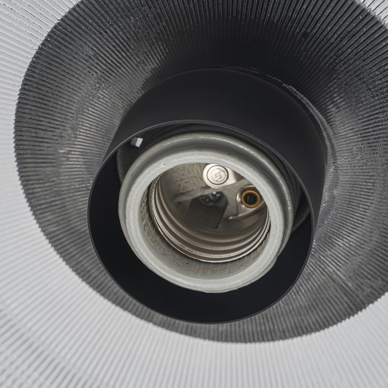 Suspension dôme à une lumière pour îlot de cuisine