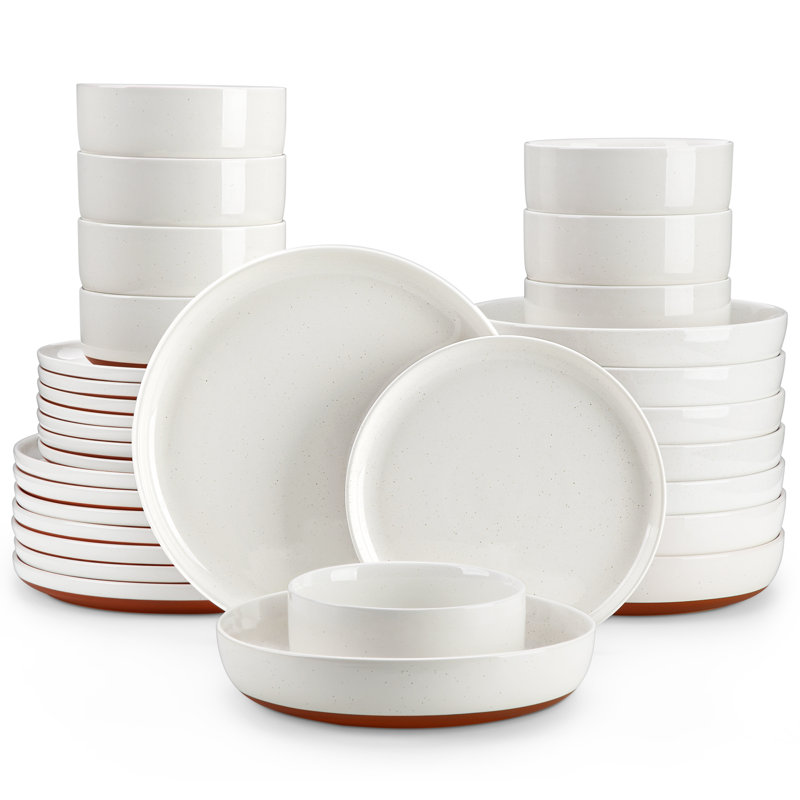 32 Piece Stoneware Dinnerware Set - Service for 8, White