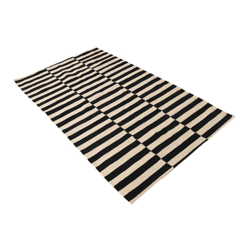 Tapis noir et blanc Orta