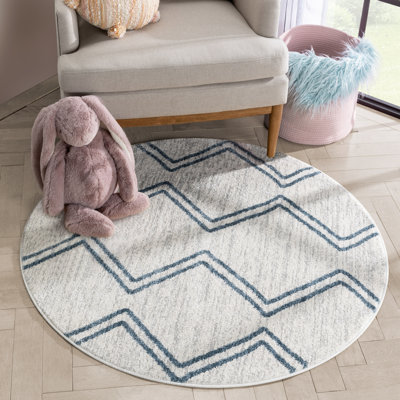 Anyieth Geometric Indoor Rug