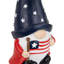 Statue de jardin gnome tenant le drapeau américain