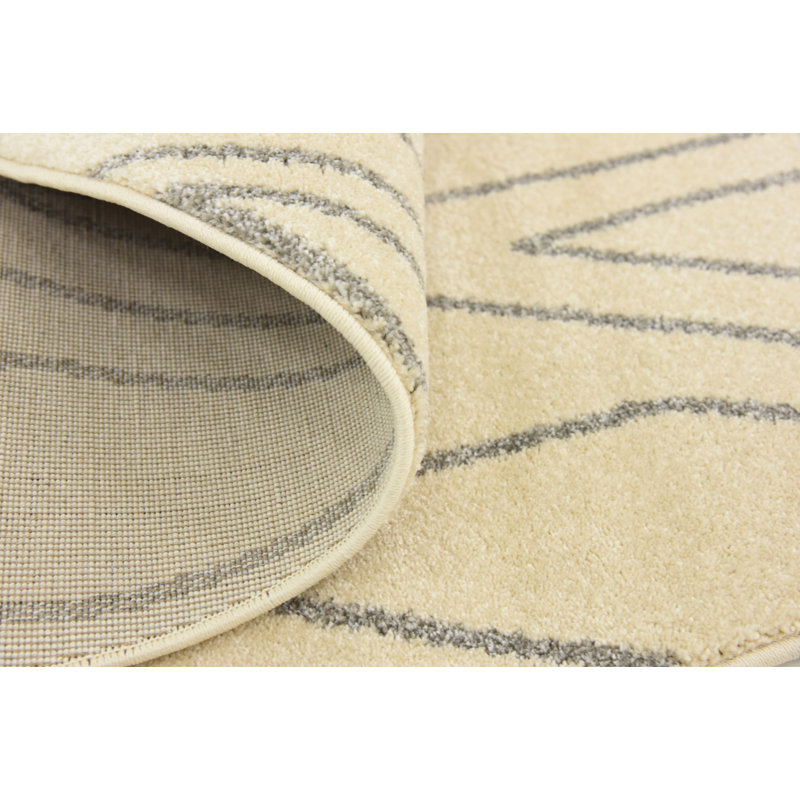 Cumby Geometric Indoor Rug, Rectangle 3'3" x 5'3"