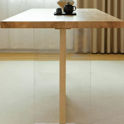 Table de comptines élégante en bois massif