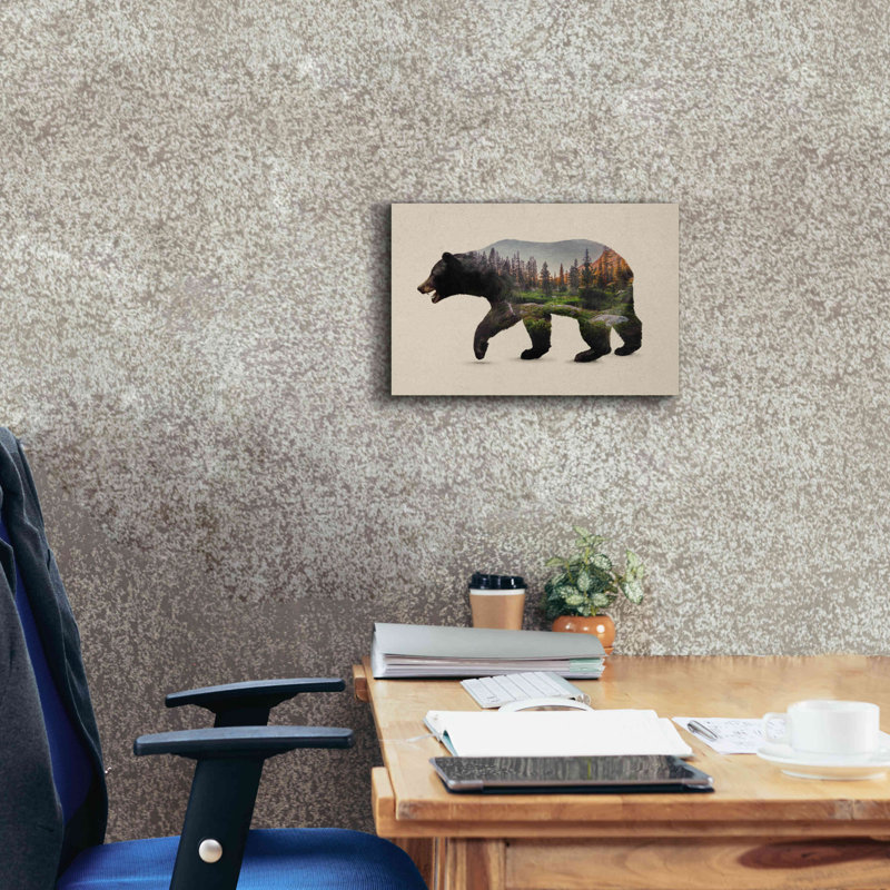 Loon Peak, «The North American Black Bear» par Davies Babies, estampe numérique sur toile, H 12 po x l 18 po x P 0,75 po