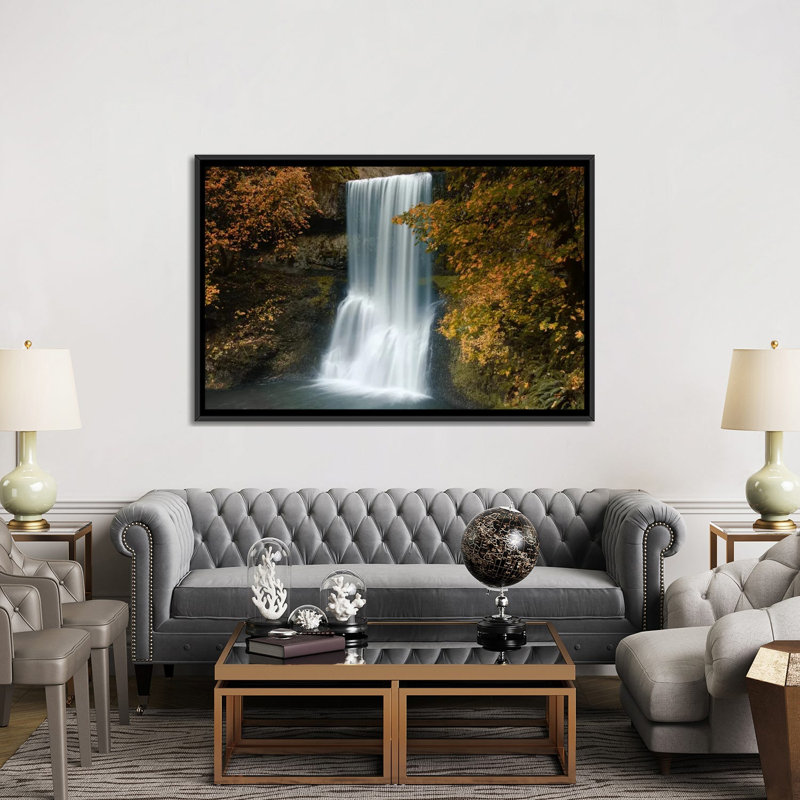 « automne cascade », impression sur toile, H 40 po x l 60 po x P 1,5 po, Toile avec cadre noir, Pas de tapis