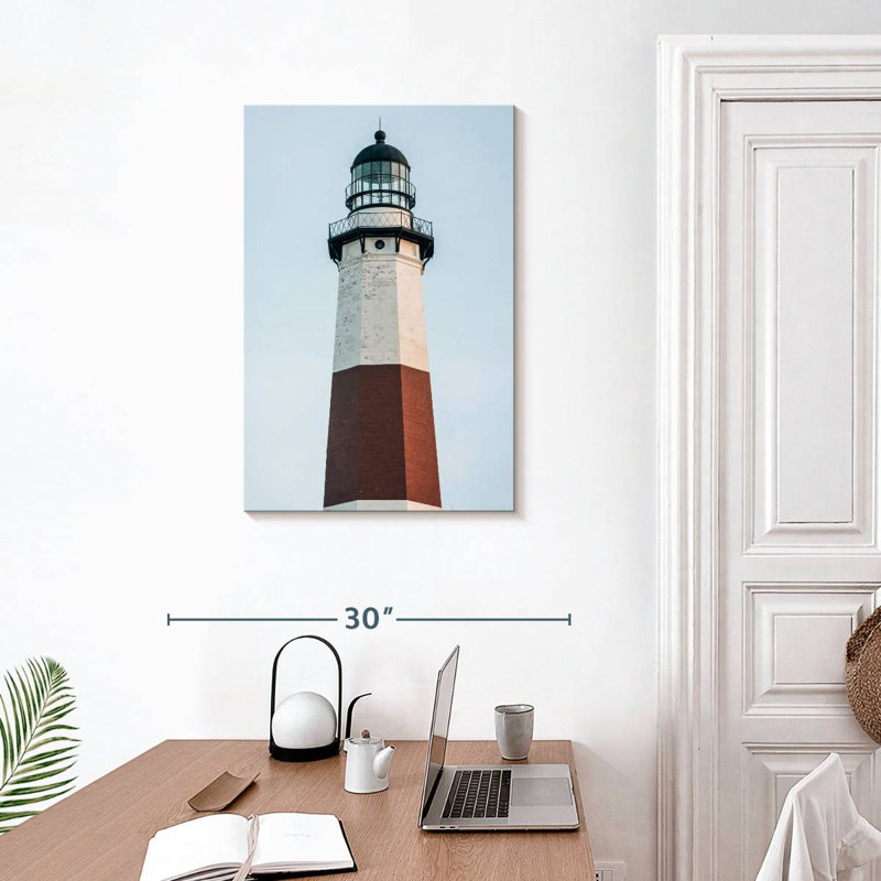 Phare à New York, H 30 po x l 20 po