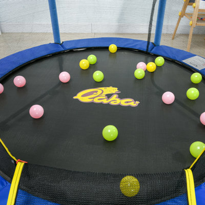 Trampoline pour enfants de 4,6 pi, trampoline pour tout-petits de 55 po avec enceinte sécuritaire et fosse à balles pour l'intérieur ou l'extérieur, conçu pour les enfants de 3 à 10 ans, jaune