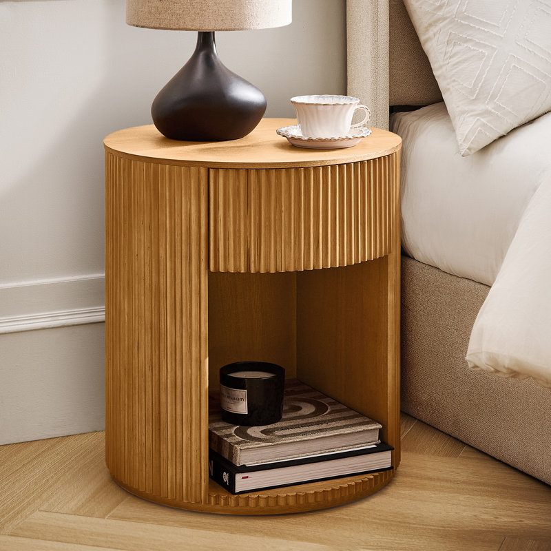 Bert 55.8cm Tall Bedside Table wIth Storage, Oak