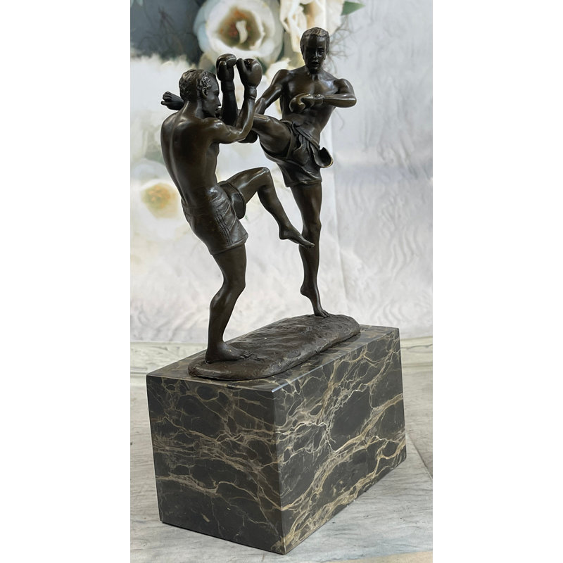 Figurine Yountville Milo Kick Boxer