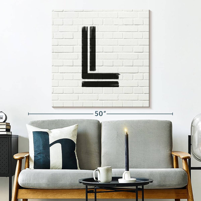 Keiri Brick L, 33" H x 33" W