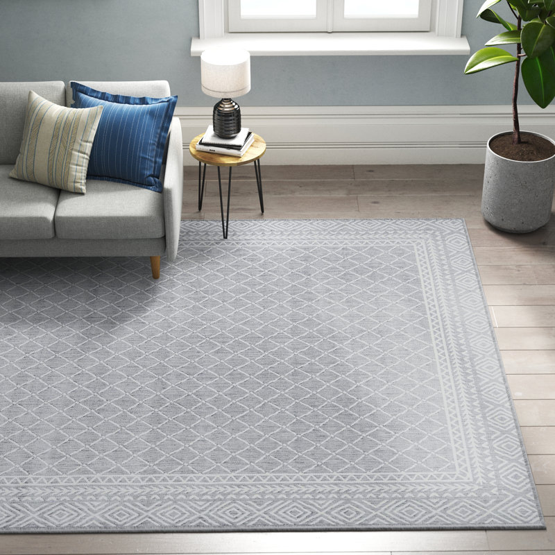 Hassinger Indoor / Outdoor Rug, Rectangle 8'10" x 12'2"