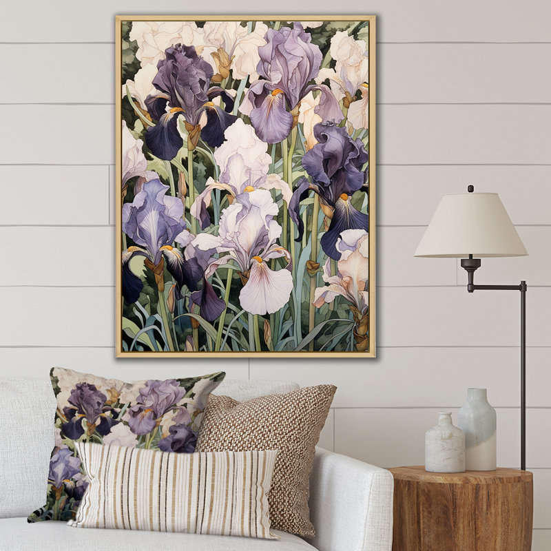 Iris mauve en fleurs dans les prés sauvages I sur toile, H 44 po x l 34 po x P 1,5 po, Cadre naturel flottant