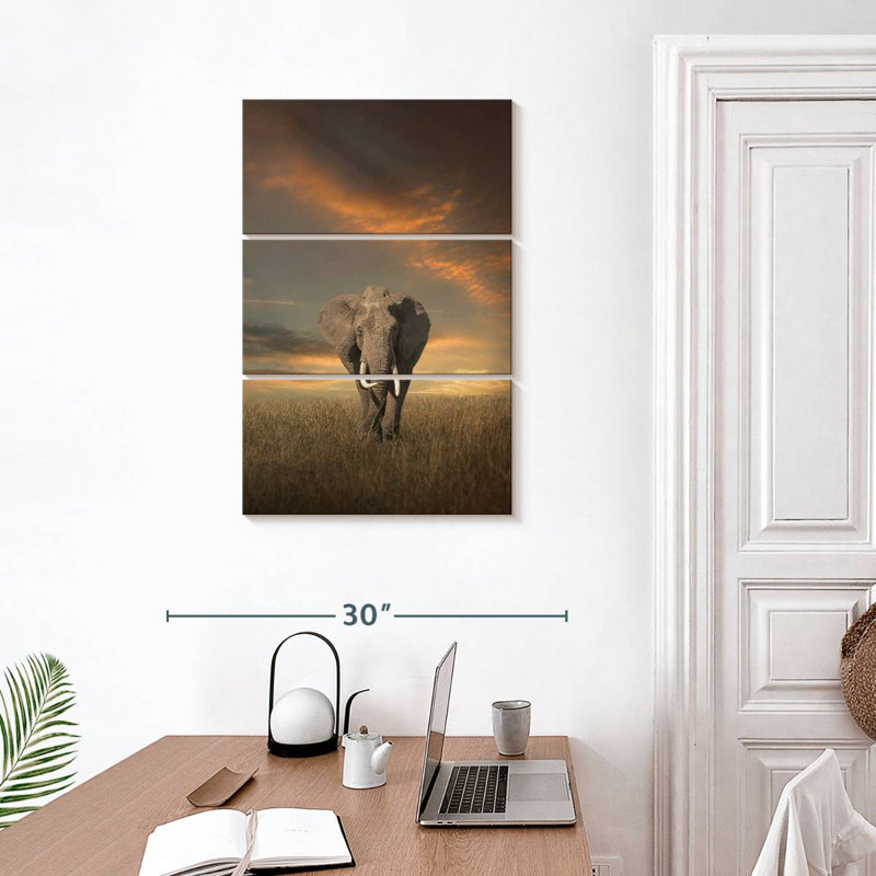 Brampt Savanna Mammoth, 32" H x 20" W