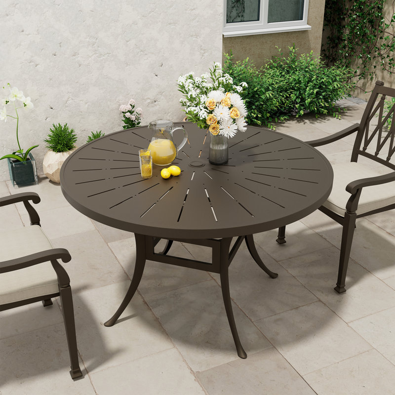 Fritsche Round 48.03'' Outdoor Cast Aluminum Round Dining Table