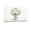 Plantes et fleurs Fleurs blanches dans un pichet rétro sur tablette-1143186297