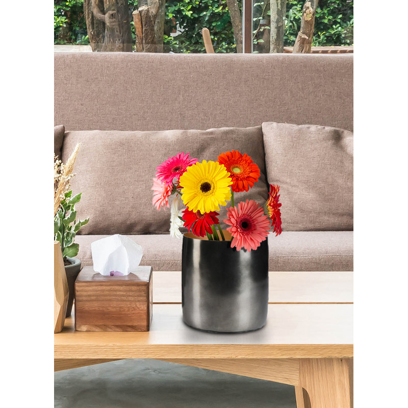 Vase en nickel noir Orren Ellis Sleek