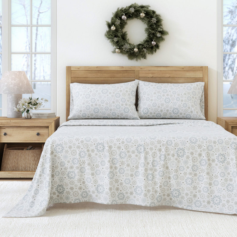 100% Turkish Cotton Flannel Christmas Sheet Sets, Snowflakes, Queen with 2 Pillowcases