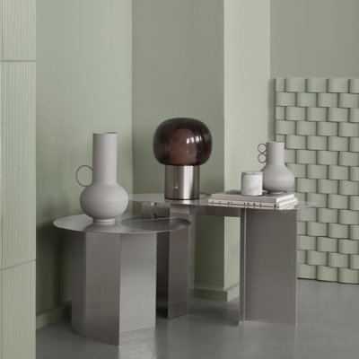 Vase de table en acier LOHA