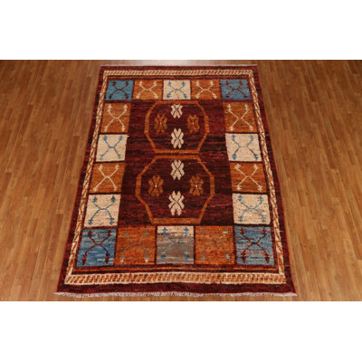 Tapis unique en laine rouge 7 pi 0 po x 9 pi 8 po One Age of a Kind Kind