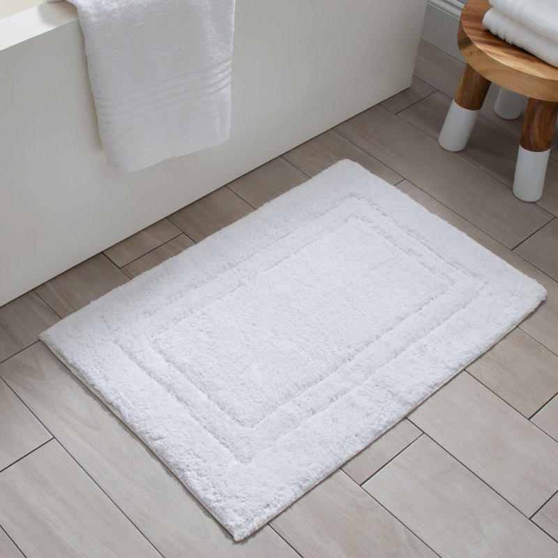 Straid Cotton Blend Bath Mat, White